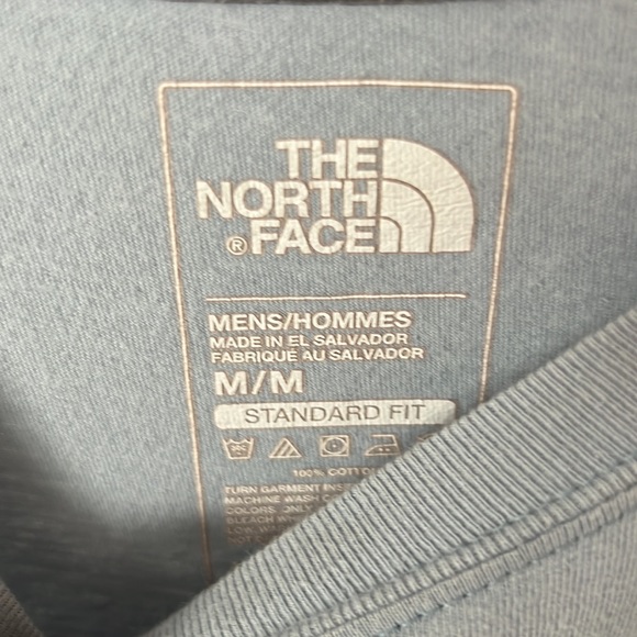 The North Face T-shirt - Picture 2 of 2